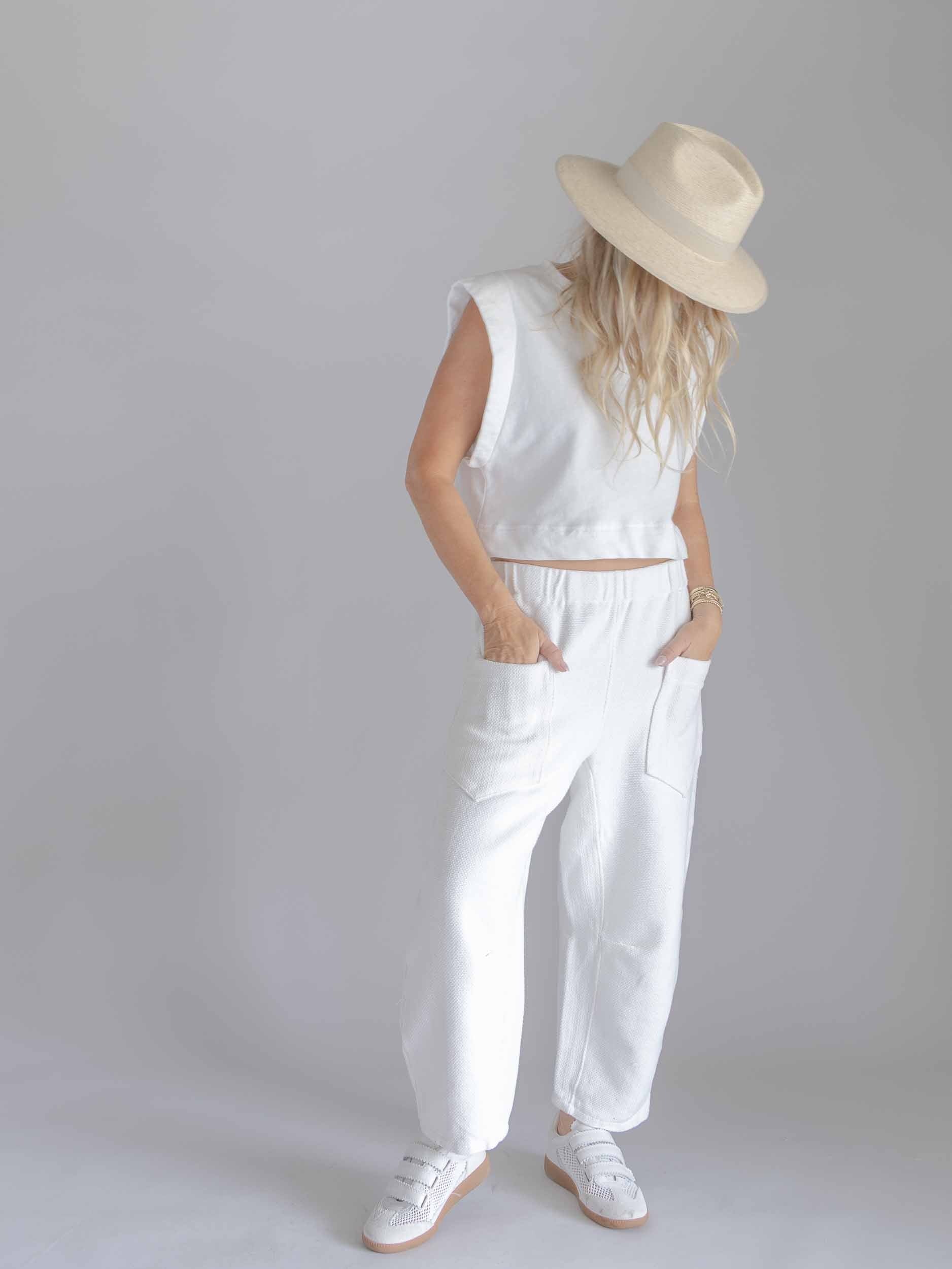 Quiet White Set